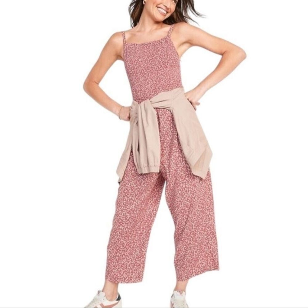 Old Navy Smocked Cami Jumpsuit Cute Square Neck Ditsy Floral Print Size 2x